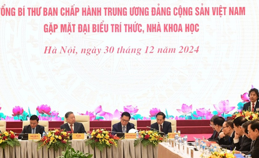 Tổng Bí thư: Chỉ có khoa học công nghệ, đổi mới sáng tạo mới giúp Việt Nam bứt phá
